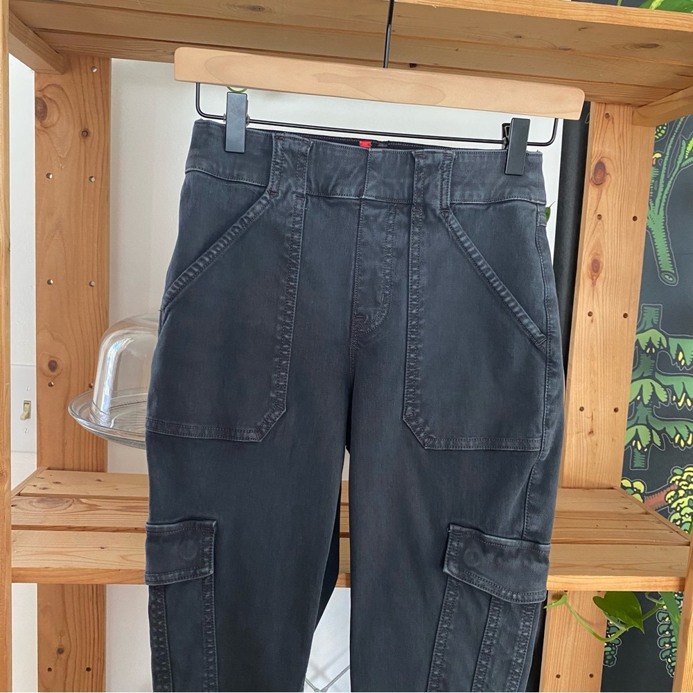 SPANX Stretch Twill Ankle Cargo Pants Washed Black Small - Picture 8 of 16